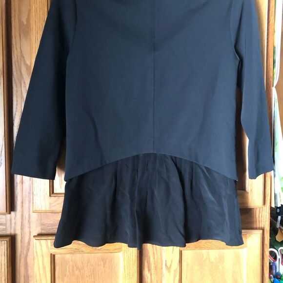 Club Monaco Scoop Neck Ruffle Silk Hem Blouse - S - Picture 9 of 12